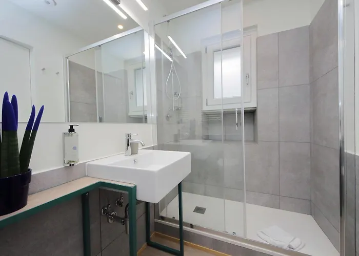 Proja Housing Romagnosi20 4* Rome